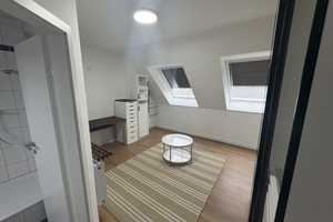 Moderne möblierte Dachgeschosswohnung in D-Lohausen – Düsseldorf – Vorschaubild 10