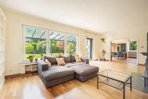 Freistehendes Einfamilienhaus in attraktiver Lage mit Pool, Sauna & Doppelgarage – Die vollständige Adresse der Immobilie erhältst du vom Anbieter., 41199 Odenkirchen-Mitte, Mönchengladbach – Vorschaubild 19