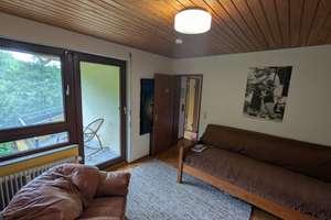 Gepflegte 5-Zimmer-Wohnung mit Blick ins Grüne – 125 m² & 18 m² Terrasse & Balkon, 2 Bäder, Garagen – Die vollständige Adresse der Immobilie erhältst du vom Anbieter., 71067 Sindelfingen – Vorschaubild 11