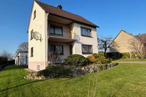 Einfamilienhaus – Die vollständige Adresse der Immobilie erhältst du vom Anbieter., 32699 Extertal – Vorschaubild 2