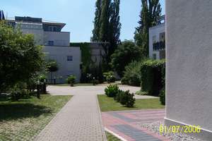 2-Zimmer-Wohnung mit Terrasse und TG-Stellplatz in Offenbach Stadtmitte – 63067 Ledermuseum, Offenbach am Main – Vorschaubild 24
