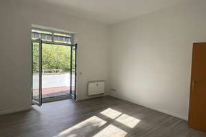 * Wohnung mit großen hellen Zimmer und Balkon in beliebter Lage - ID 6230* – Die vollständige Adresse der Immobilie erhältst du vom Anbieter., 1309 Striesen-West, Dresden – Vorschaubild 5