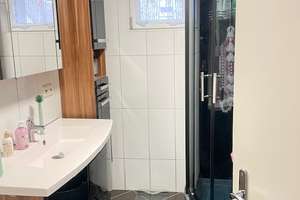 Gepflegte Doppelhaushälfte mit schöner Terrasse & Balkon in Heilbronn-Sontheim – Die vollständige Adresse der Immobilie erhältst du vom Anbieter., 74081 Sontheim, Heilbronn – Vorschaubild 10