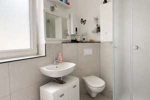 *ALTBAU WOHNUNG MIT BALKON* - KAPITALANLAGE IN BILK – Kopernikusstr. 95, 40225 Bilk, Düsseldorf – Vorschaubild 3