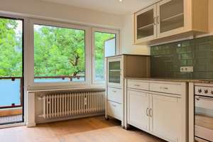 Renovierte 2-Zim.-Wohnung mit Einbauküche, 2x Balkonen & Stellplatz im schönen Bogenhausen – Die vollständige Adresse der Immobilie erhältst du vom Anbieter., 81925 Oberföhring, München – Vorschaubild 7