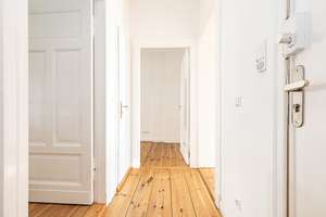 HOCHWERTIG SANIERTE  2-ZIMMER-WOHNUNG MIT BALKON – Die vollständige Adresse der Immobilie erhältst du vom Anbieter., 13347 Gesundbrunnen, Berlin – Vorschaubild 6