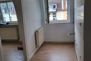 Günstige , helle 1 Zi. Wohnung!!! – Die vollständige Adresse der Immobilie erhältst du vom Anbieter., 42277 Oberbarmen, Wuppertal – Vorschaubild 3