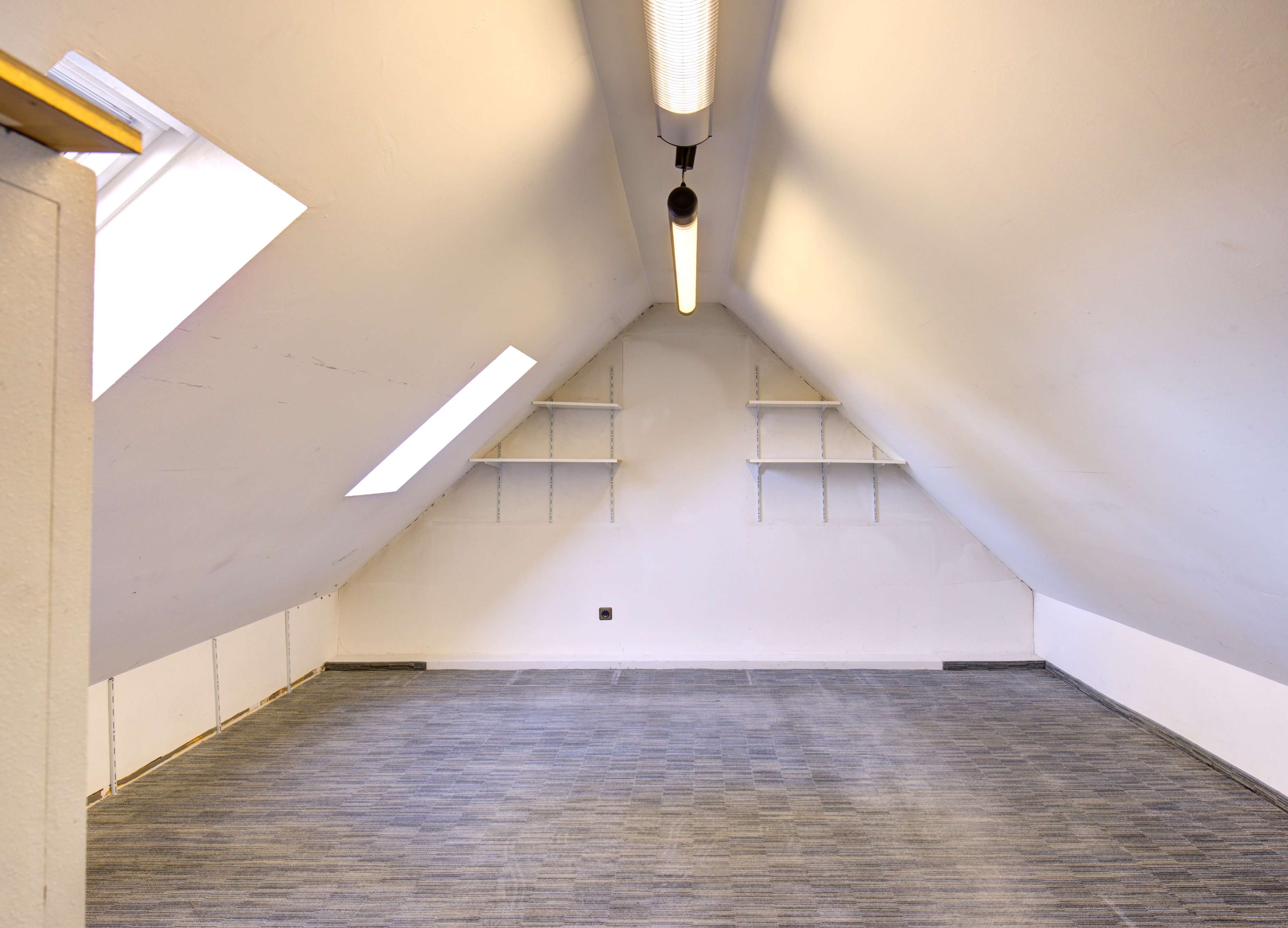 Immobilie in Schwaig bei Nürnberg - Außergewöhnliche Maisonettewohnung in ruhiger Toplage – Wohnen über den Dächern von Schwaig - Bild 8