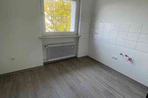 Wo das Leben so spielt - 3-Zimmer-Stadtwohnung – Oberhausstr. 4, 44225 Hombruch (Ortsteil), Dortmund – Vorschaubild 3