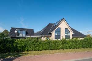 Wohn-Highlight mit Stil und viel Platz: modernes Einfamilienhaus nahe Nordsee und Husum. – Die vollständige Adresse der Immobilie erhältst du vom Anbieter., 25860 Horstedt – Vorschaubild 7