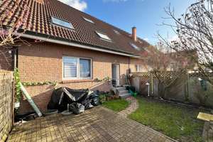 Attraktives Mehrfamilienhaus mit neun Wohneinheiten u. elf PKW-Stellplätzen in bevorzugter Wohnlage! – Die vollständige Adresse der Immobilie erhältst du vom Anbieter., 46537 Dinslaken – Vorschaubild 8