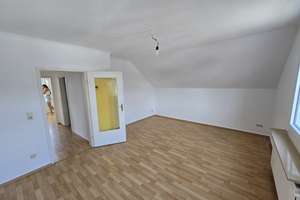 Zuhause mit 2 Zimmern und geräumiger Eßküche  in Wuppertal Ronsdorf – Im Vogelsholz 25, 42369 Ronsdorf, Wuppertal – Vorschaubild 10