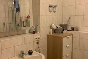 Attraktive DG-Maisonette-Wohnung mit 5 Zimmern – zentral, sonnig und großzügig. – Die vollständige Adresse der Immobilie erhältst du vom Anbieter., 74076 Heilbronn, Heilbronn – Vorschaubild 8