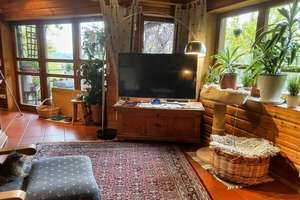 Einzigartiges Blockhaus mit Fernblick, traumhaftem Garten und großzügigem Grundstück – Die vollständige Adresse der Immobilie erhältst du vom Anbieter., 74259 Widdern – Vorschaubild 2