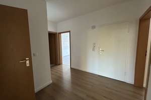 Zentrale Lage! Bezugsfreie 3-Zimmer-Whg mit Balkon – Beisingstraße 31, 45141 Nordviertel, Essen – Vorschaubild 2