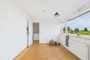 Wohnglück auf zwei Ebenen: Gepflegtes 4-Zimmer-Reihenhaus mit Terrasse in Karlsruhe-Neureut – Die vollständige Adresse der Immobilie erhältst du vom Anbieter., 76149 Neureut, Karlsruhe – Vorschaubild 28