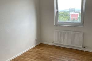 Sanierte 3-Zimmer-Wohnung in attraktiver Lage – 70567 Möhringen-Ost, Stuttgart – Vorschaubild 2
