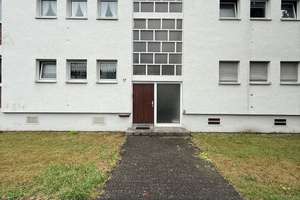 2-Zimmer-Wohnung mit Balkon in ruhiger Lage von Köln-Niehl