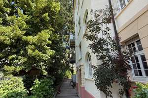 Wohnen mit Geschichte – Stilvolle Altbauwohnung in der Freiburger Wiehre – 79102 Oberwiehre, Freiburg im Breisgau – Vorschaubild 3