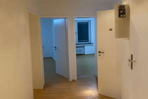 Elegante Wohnung, Stellplatz/Garage möglich. – Untere Lichtenplatzer Straße 10-10a, 42289 Heckinghausen, Wuppertal – Vorschaubild 4