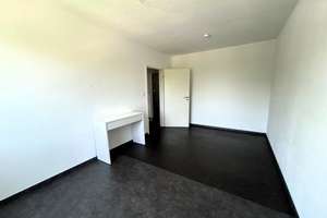 Modernisierte 3-Zimmer-Wohnung, Stellplatz, Wintergarten-Balkon und Einbauküche in SZ- Fredenberg – 38228 Lebenstedt, Salzgitter – Vorschaubild 9