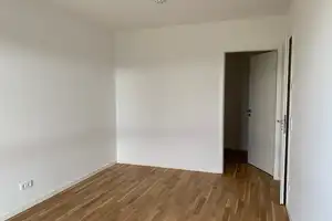 Wünderschön und neuwertig! 3 Zimmer Wohnung inkl. EBK, großem Balkon und 2 TG-Stellplätze – Kamillenweg 3, 38446 Wolfsburg – Vorschaubild 10
