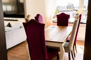 Außergewöhnlich großzügig wohnen: 6 Zimmer, Wintergarten, 2 Bäder & Garten in Lübeck – 23554 Sankt Lorenz Nord, Lübeck – Vorschaubild 3