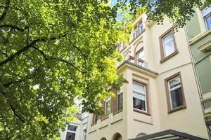 Altbauwohnung an der grünen Allee mit Stellplatz – Die vollständige Adresse der Immobilie erhältst du vom Anbieter., 65185 Mitte, Wiesbaden – Vorschaubild 6