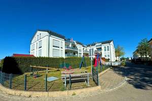 Hochwertige, gut geschnittene 2 ZKB-Wohnung mit EBK, großem Balkon und Lift in schöner Wohnlage – Die vollständige Adresse der Immobilie erhältst du vom Anbieter., 86199 Göggingen-Ost, Augsburg – Vorschaubild 3