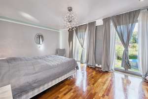 Property thumbnail 25