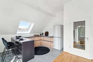Erstbezug: 3-Zimmer-Dachgeschosswohnung mit Westbalkon, S-Bahn Fasangarten – Die vollständige Adresse der Immobilie erhältst du vom Anbieter., 81549 Südgiesing, München – Vorschaubild 4