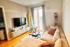 Helle 2-Zimmer Wohnung möbiliert zu vermieten