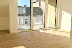 MG-Eicken: Erstbezug: Dachgeschoss! Ruhige Sonnendurchflutete 3-Zimmer-Wohnung! Nähe Gericht! – Gneisenaustr. 12, 41061 Eicken, Mönchengladbach – Vorschaubild 4