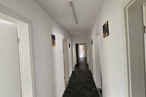 Ein ungewöhnliches Haus in ruhiger Lage – Limburg-Weilburg (Kreis) – Vorschaubild 5
