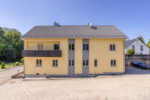 Freistehendes 2 Parteienhaus mit Ausbaupotenzial in bester Wohnlage! – Die vollständige Adresse der Immobilie erhältst du vom Anbieter., 85098 Großmehring – Vorschaubild 2