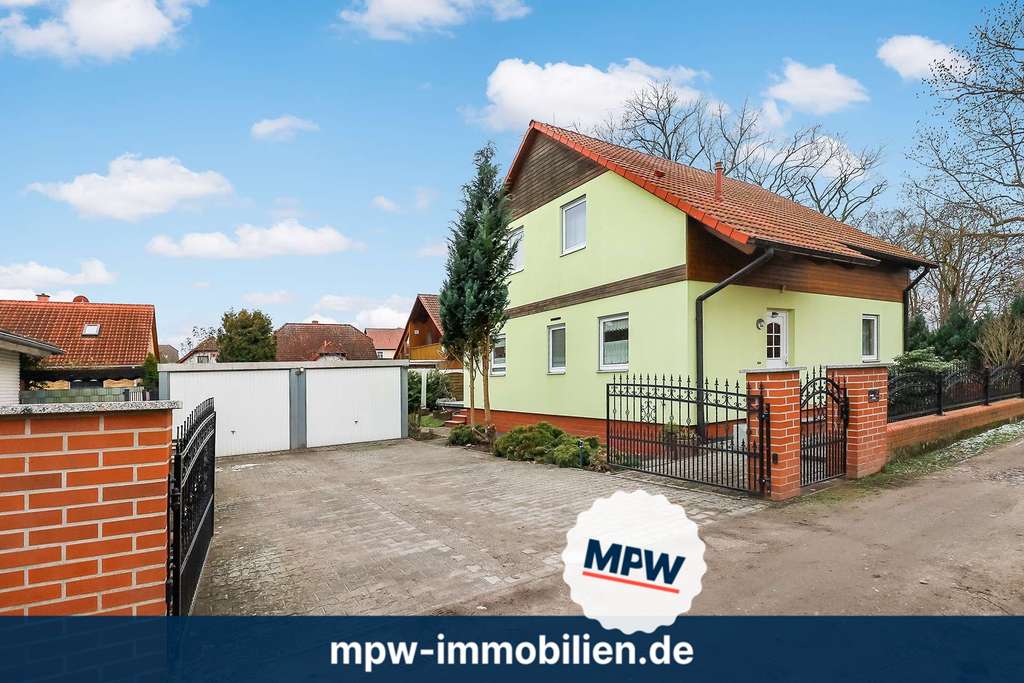 Immobilie in Altlandsberg - Familienfreundliches Einfamilienhaus in ruhiger Lage – gepflegtes Zuhause mit Potenzial - Bild 0