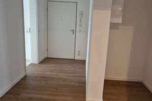 Hier wartet Ihre zentrumsnahe 2 Raumwohnung auf Sie! ;-) – Hainstraße 37, 9130 Sonnenberg, Chemnitz – Vorschaubild 6