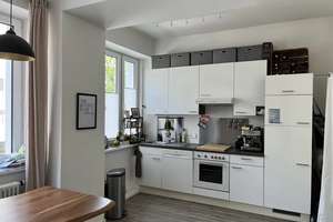 Fully furnished at top location in Maxvorstadt: Bright 2-Room Flat near U-Bahn (St.-Benno-Viertel) – Die vollständige Adresse der Immobilie erhältst du vom Anbieter., 80335 St. Benno, München – Vorschaubild 5