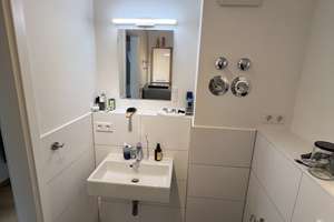 Sonniges Apartment in Regensburg: 1,5 Zimmer zum Wohlfühlen – Wilhelm-Raabe-Str. 12, 93051 Kumpfmühl-Ziegetsdorf-Neuprüll, Regensburg – Vorschaubild 4