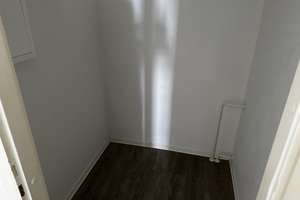 Zum Wohlfühlen: Großzügige 2,5-Zimmer-Wohnung – Korallusring 9, 21109 Wilhelmsburg, Hamburg – Vorschaubild 3