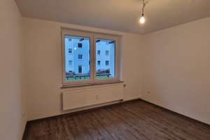 In 2 Zimmern leben, von Grün umgeben. – Pillaustr. 5, 38126 Viewegsgarten-Bebelhof, Braunschweig – Vorschaubild 4