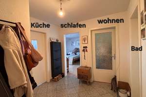 2 Zimmer 5. Etage ohne Balkon Dachgeschoss – Viktoriastraße 105, 47799 Cracau, Krefeld – Vorschaubild 2