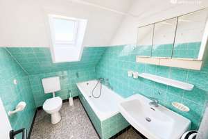 Große Maisonettewohnung (135 qm) in Top-Halbhöhenlage * 3 Balkone * 2 Garagen * Garten – Die vollständige Adresse der Immobilie erhältst du vom Anbieter., 70327 Wangen, Stuttgart – Vorschaubild 17