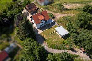 Wohnhaus mit Scheune in traumhafter Aussichtslage – Die vollständige Adresse der Immobilie erhältst du vom Anbieter., 74629 Pfedelbach – Vorschaubild 5