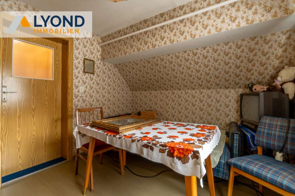 Immobilie in Schwarzatal - !! PREISSENKUNG!! Großes Ein- bis Zweifamilienhaus in ruhiger Lage des Thüringer Waldes - Bild 9