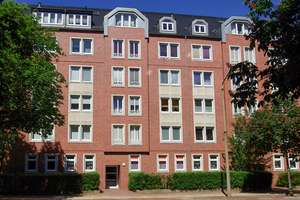 Wohnung mit Parkett und Terrasse zum grünen Innenhof – Blankenauer Straße 1, 9113 Schloßchemnitz, Chemnitz – Vorschaubild 2