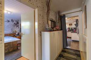 Modernisiertes Familienhaus in Rendsburg (Dach, Heizung, Bad, Küche) mit sonnigem Garten – Rotenhöfer Weg 88, 24768 Rendsburg – Vorschaubild 10