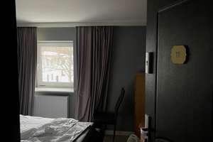 Apartmenthaus mit vielseitigem Nutzungspotenzial, 17 Zimmern auf ca. 614m² Wohn- und Nutzfläche – Die vollständige Adresse der Immobilie erhältst du vom Anbieter., 22149 Rahlstedt, Hamburg – Vorschaubild 24