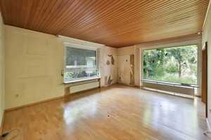 Zweifamilienhaus in toller Lage mit viel Potenzial in Nürnberg - Fischbach  – Nürnberg – Vorschaubild 3