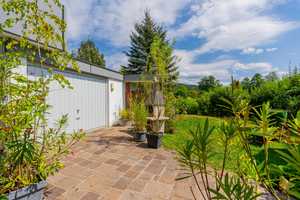 TRAUMHEIM - Einfamilienhaus mit 348 m² Innenraum, einem 594 m² großen Garten und zwei Garagen – Rems-Murr-Kreis – Vorschaubild 13